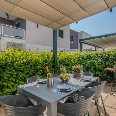 Vila Casa Rose Novigrad Istria Exteriér fotografie